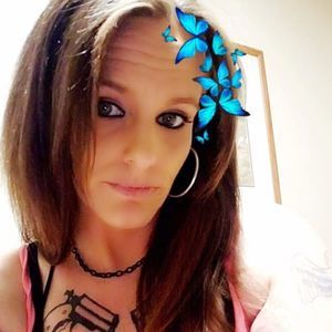 Meet your Posher, Alesha